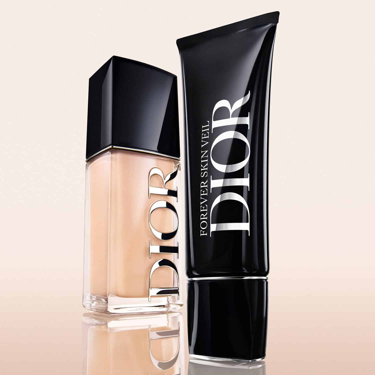 Dior Forever* Skin Veil Makeup base Dior Forever* Skin Veil Makeup base