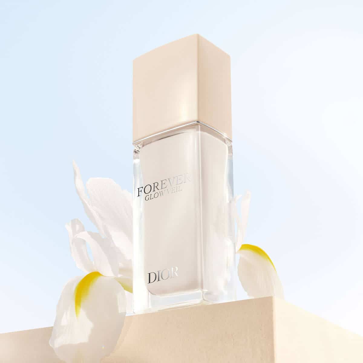 Dior Forever* Glow Veil Radiance Primer Dior Forever* Glow Veil Radiance Primer - Image 2