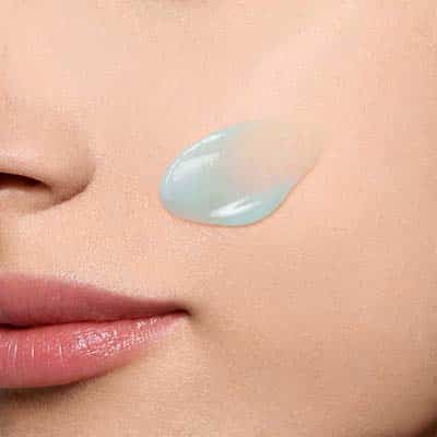 Clarins Hydra Essentiel Matte Gel – Normal to Combination Skin Clarins Hydra Essentiel Matte Gel - Normal to Combination Skin - Image 3