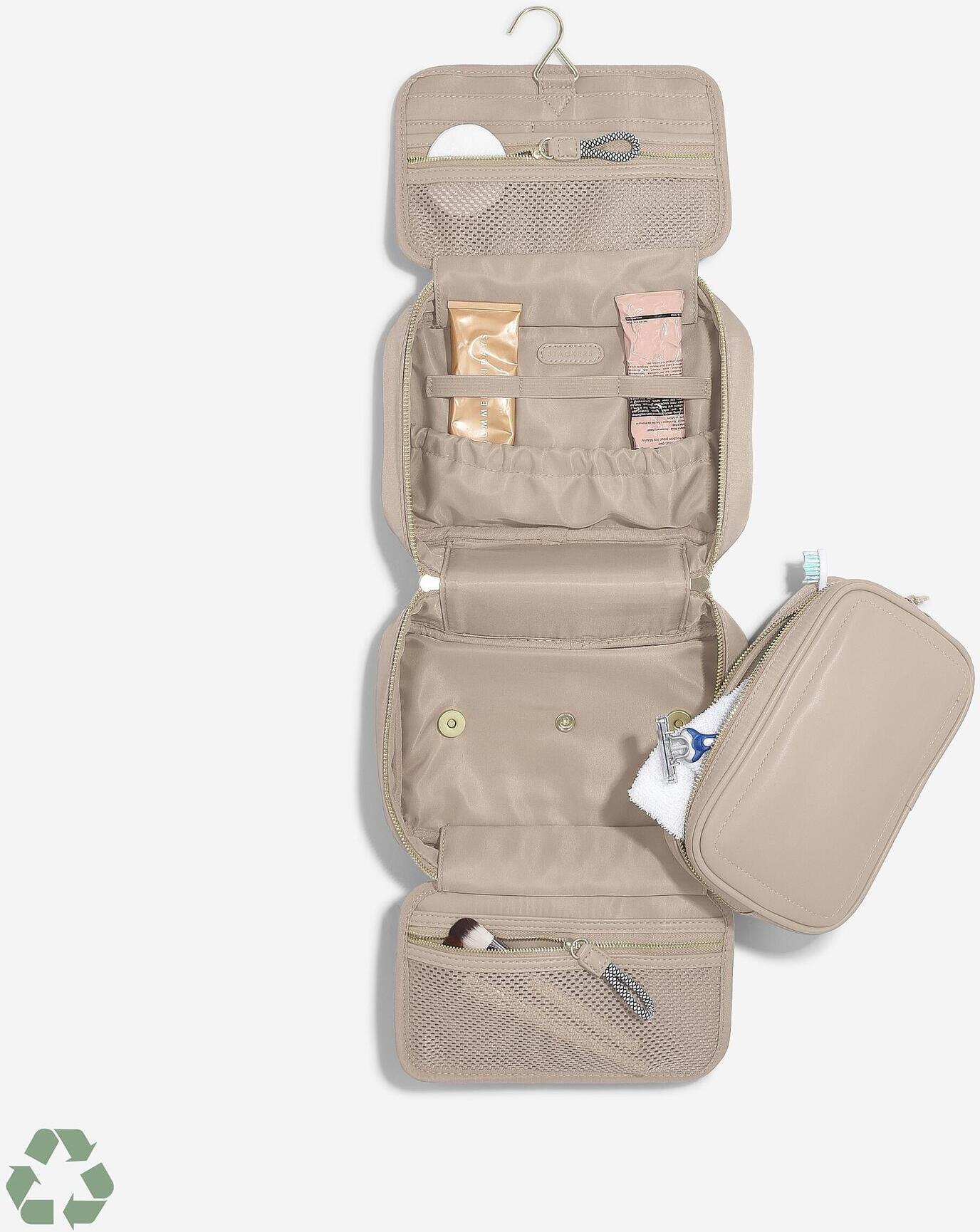 Lcd Stackers Mushroom Hanging Washbag Lcd Stackers Mushroom Hanging Washbag