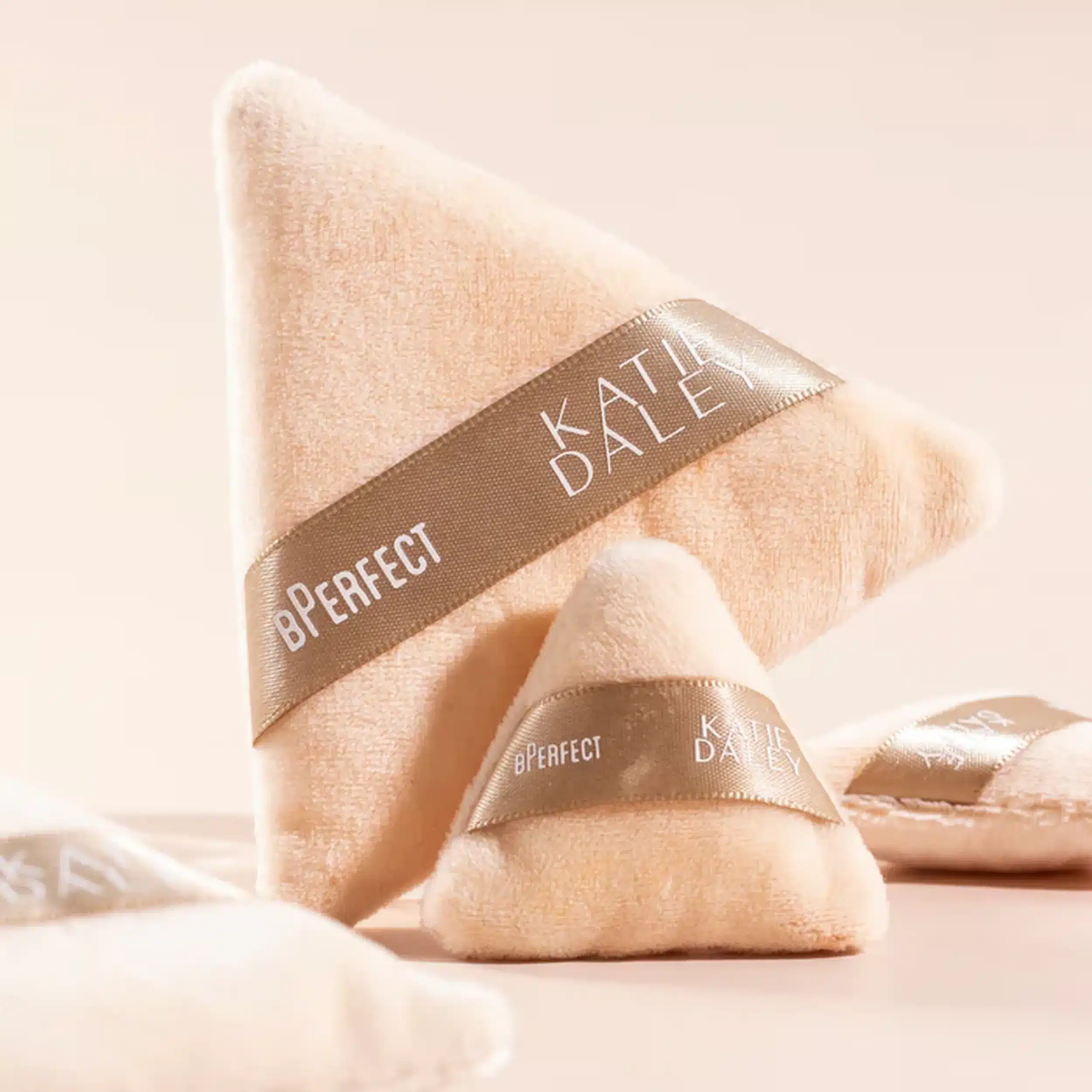 BPerfect Cosmetics X Katie Perfect Power Puff Duo BPerfect Cosmetics X Katie Perfect Power Puff Duo