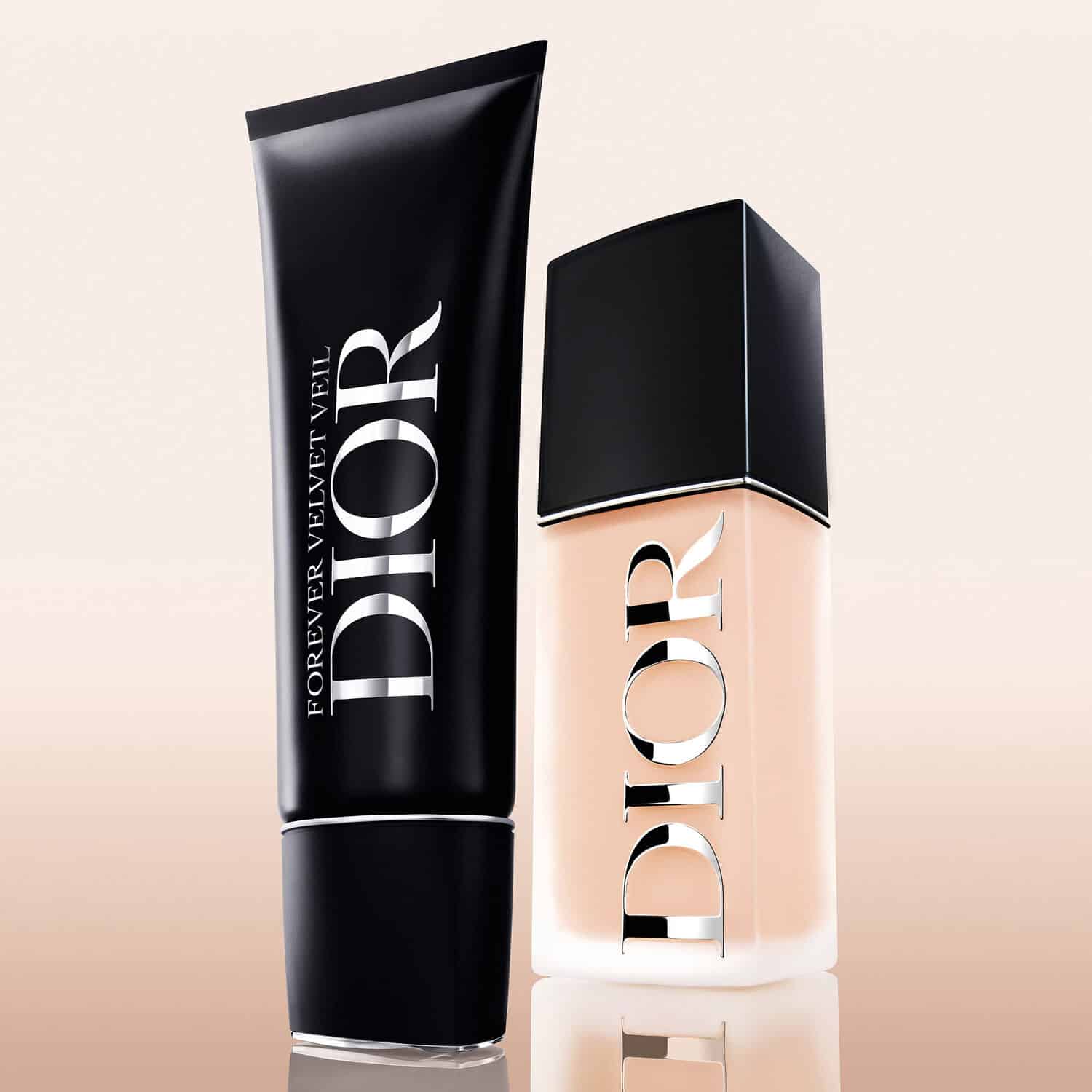 Dior Forever* Velvet Veil Makeup base Dior Forever* Velvet Veil Makeup base